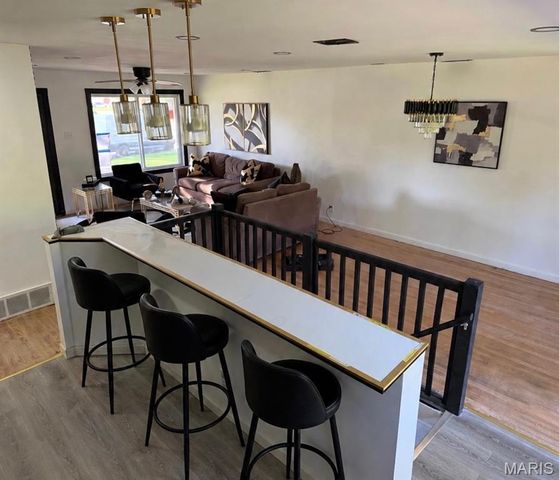 9356 Laramie Drive, Bellefontaine Nghbrs, MO 63137