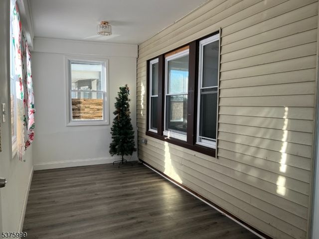 19 Elmwood Ter, Irvington Twp., NJ 07111