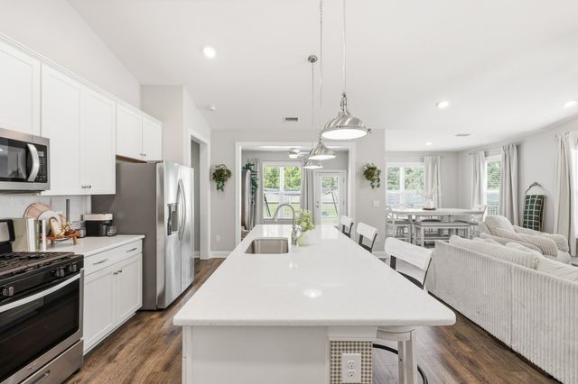 844 Gammon Dr., Myrtle Beach, SC 29579