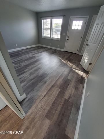 1022 Bradley Circle, Lynn Haven, FL 32444