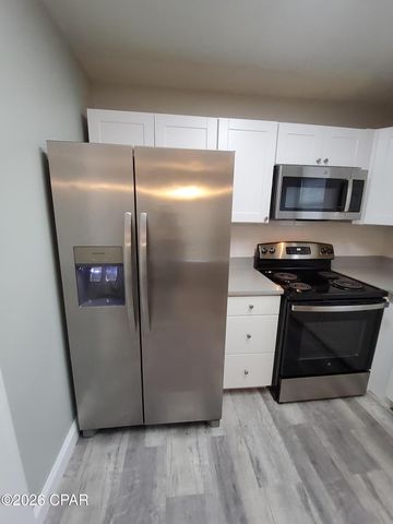 1022 Bradley Circle, Lynn Haven, FL 32444