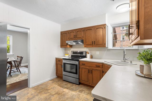 217 E THOMSON AVE, Springfield, PA 19064