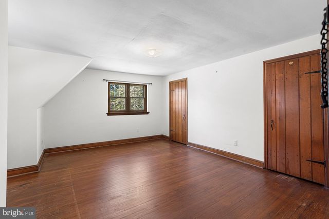 217 E THOMSON AVE, Springfield, PA 19064