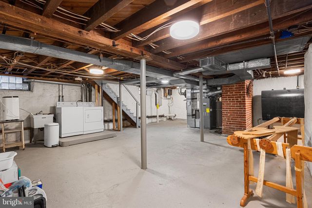 217 E THOMSON AVE, Springfield, PA 19064