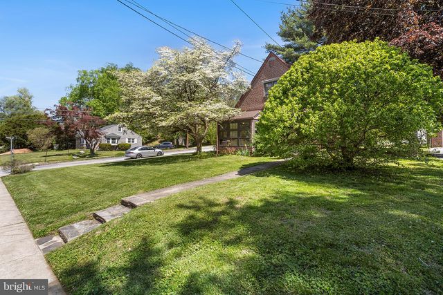 217 E THOMSON AVE, Springfield, PA 19064