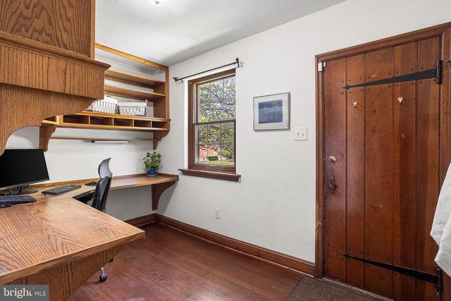 217 E THOMSON AVE, Springfield, PA 19064
