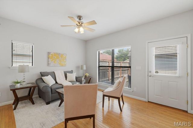 4155 McPherson Avenue, St Louis, MO 63108