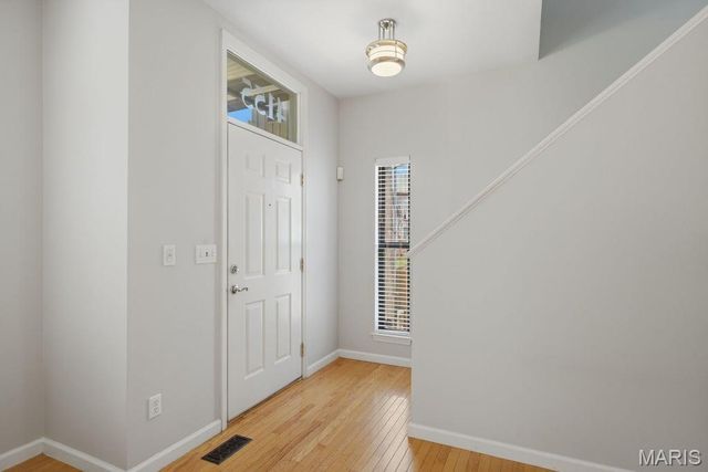 4155 McPherson Avenue, St Louis, MO 63108