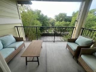 1235 SW 9TH ROAD 303, Gainesville, FL 32601