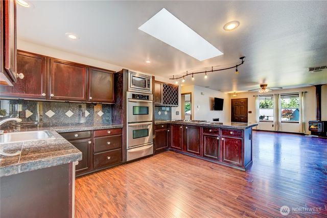 3315 18th Street Pl SW, Puyallup, WA 98373