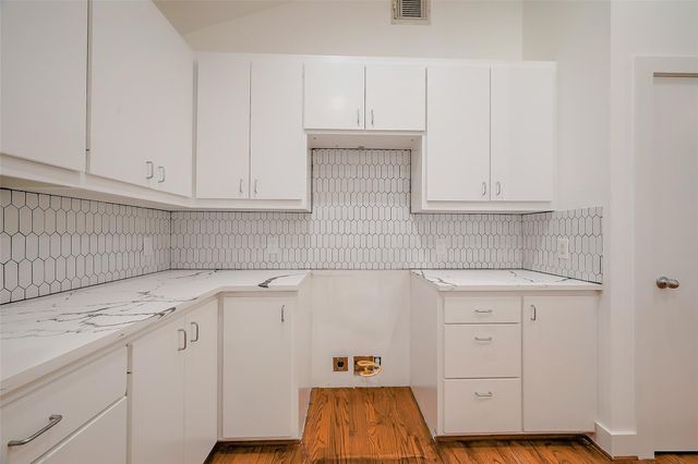 9830 Cynthia Ann Court, Houston, TX 77025