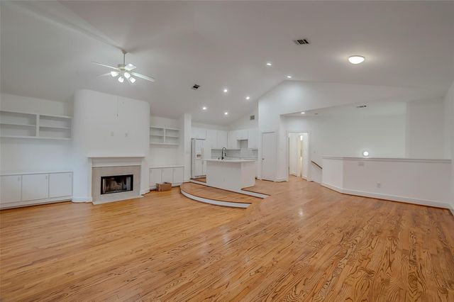 9830 Cynthia Ann Court, Houston, TX 77025