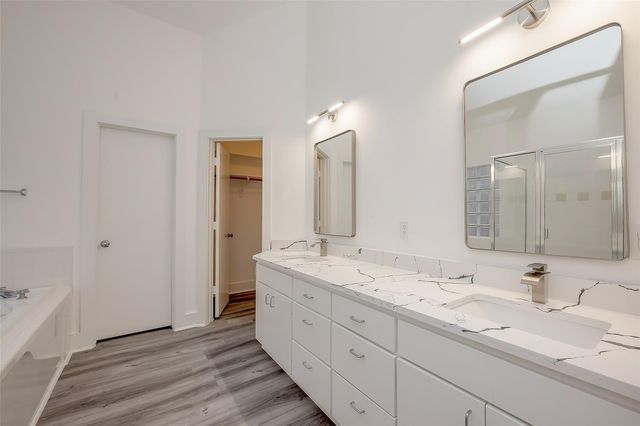 9830 Cynthia Ann Court, Houston, TX 77025