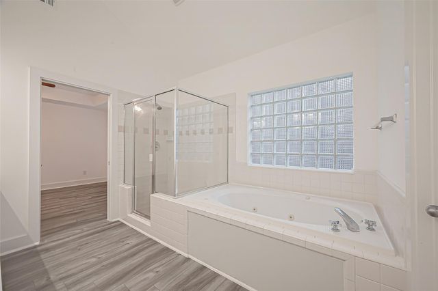 9830 Cynthia Ann Court, Houston, TX 77025