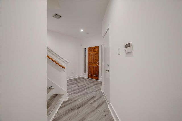 9830 Cynthia Ann Court, Houston, TX 77025