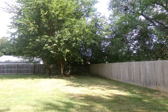 2945 S Kenmore Road, Indianapolis, IN 46203