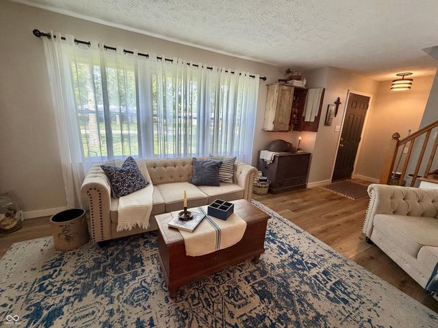2945 S Kenmore Road, Indianapolis, IN 46203