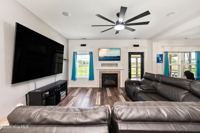 127 NW River Drive, Moyock, NC 27958