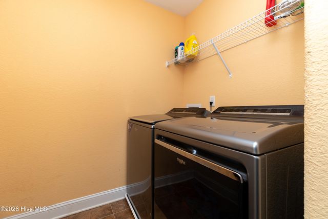 127 NW River Drive, Moyock, NC 27958