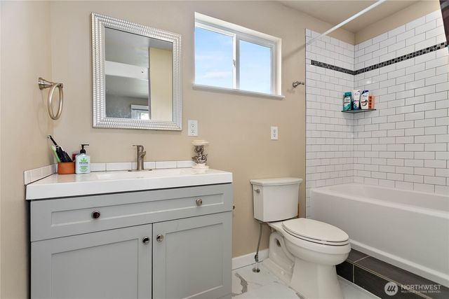 4781 Cobble Way, Ferndale, WA 98248