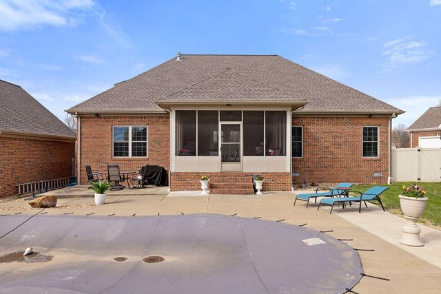 125 Pershing Way, Paducah, KY 42001