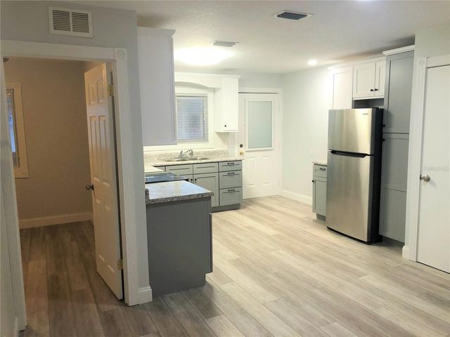 100 N COOPER STREET 10, New Smyrna Beach, FL 32169