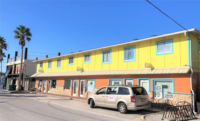 100 N COOPER STREET 10, New Smyrna Beach, FL 32169