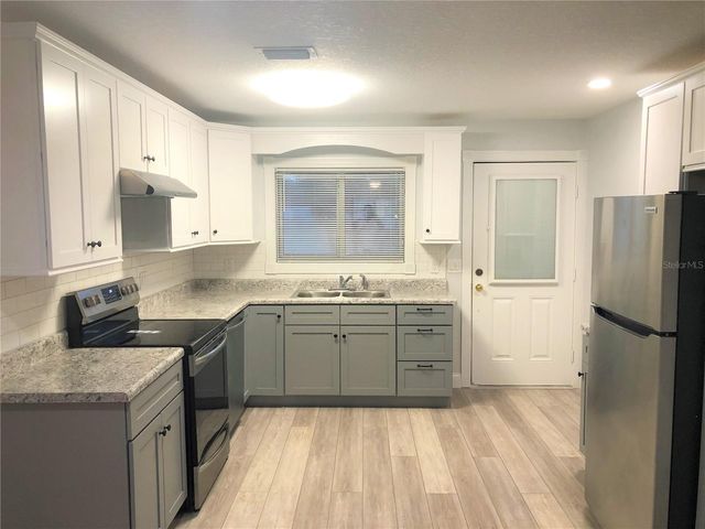 100 N COOPER STREET 10, New Smyrna Beach, FL 32169
