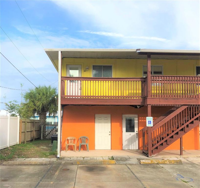 100 N COOPER STREET 10, New Smyrna Beach, FL 32169