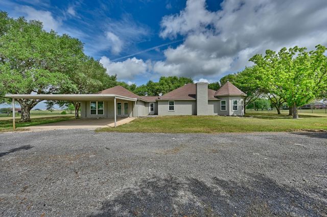 4988 Thane Road Road, Navasota, TX 77868