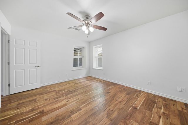 4988 Thane Road Road, Navasota, TX 77868