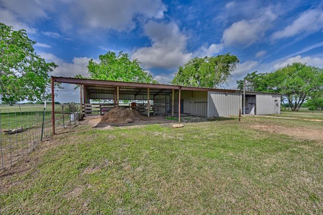 4988 Thane Road Road, Navasota, TX 77868