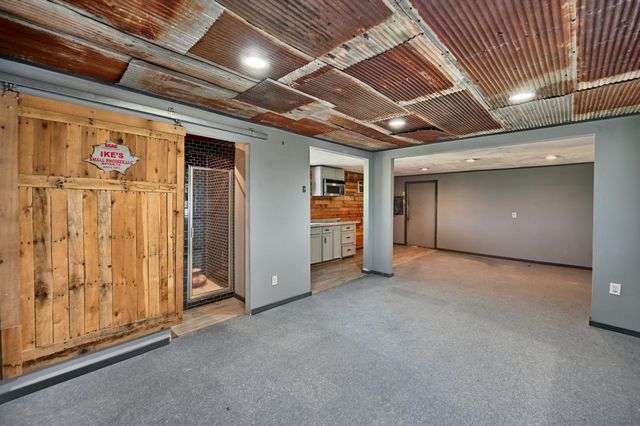 4988 Thane Road Road, Navasota, TX 77868