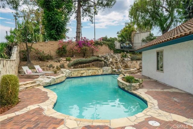 34 Mesa Ridge Drive, Phillips Ranch, CA 91766