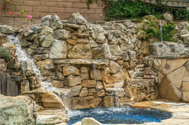34 Mesa Ridge Drive, Phillips Ranch, CA 91766