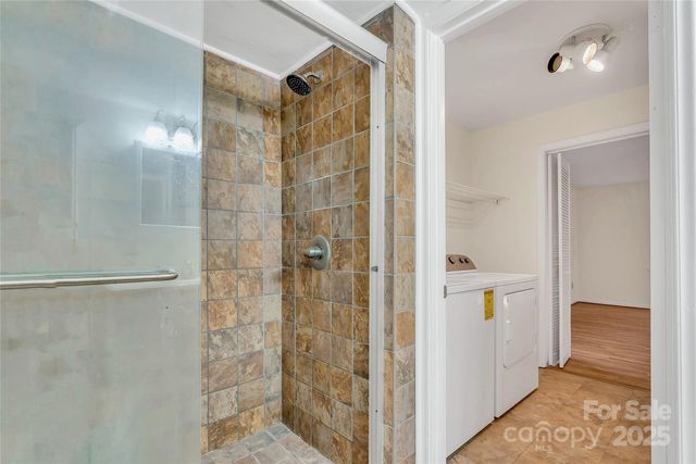 4754 Hedgemore Drive, Charlotte, NC 28209