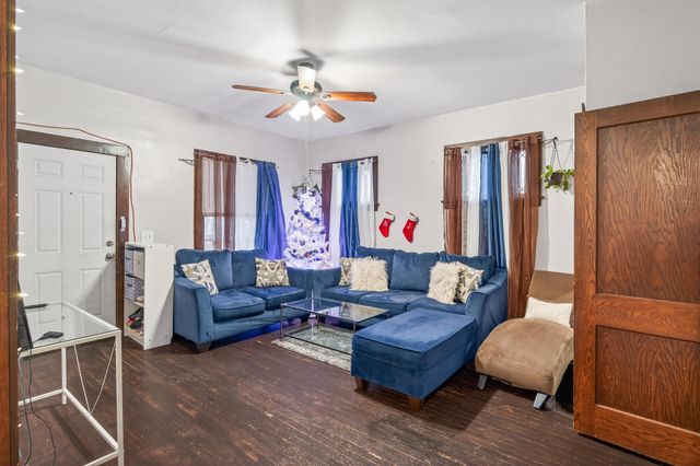 3306 Humboldt Avenue N, Minneapolis, MN 55412