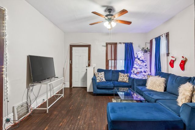 3306 Humboldt Avenue N, Minneapolis, MN 55412