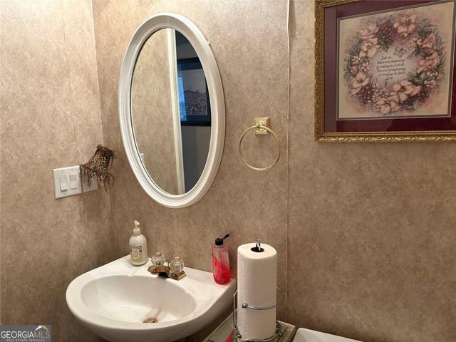 5291 Winding Glen Drive, Lithonia, GA 30038