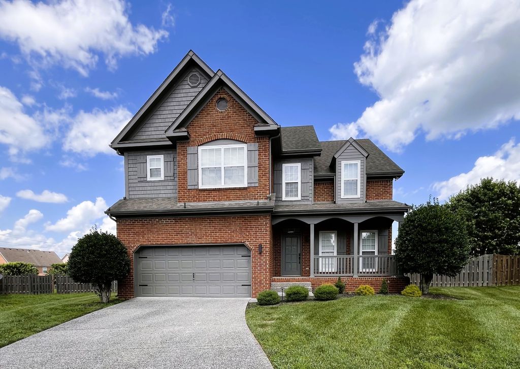 2010 Katach Ct, Spring Hill, TN 37174