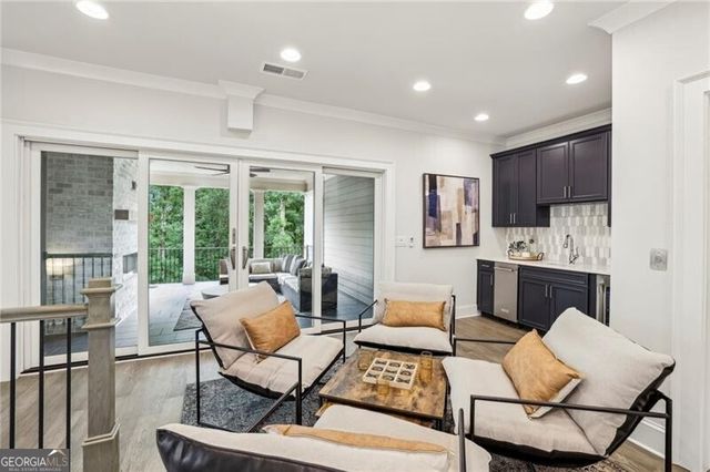 105 Cumming Street, Alpharetta, GA 30009