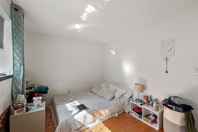 245 Kelton St 11, Boston, MA 02134