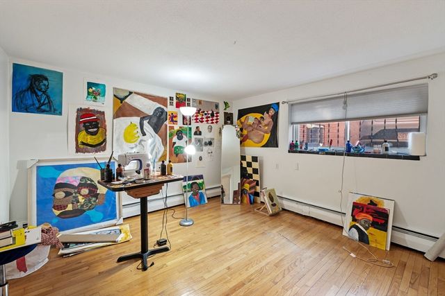 245 Kelton St 11, Boston, MA 02134