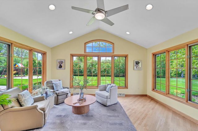 11411 N Carriage COURT, Mequon, WI 53092