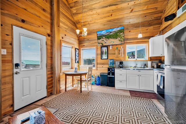 2491 Cr-12, Alma, CO 80420