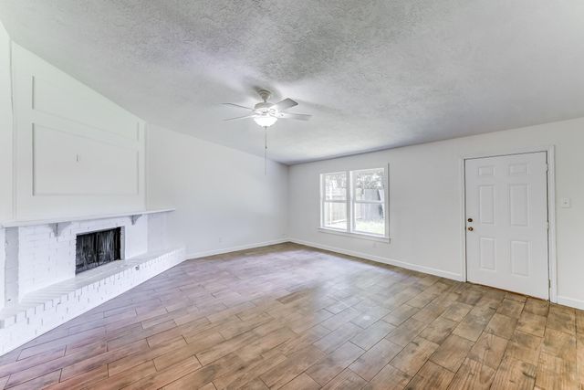 24010 Palo Dura Drive, Hockley, TX 77447