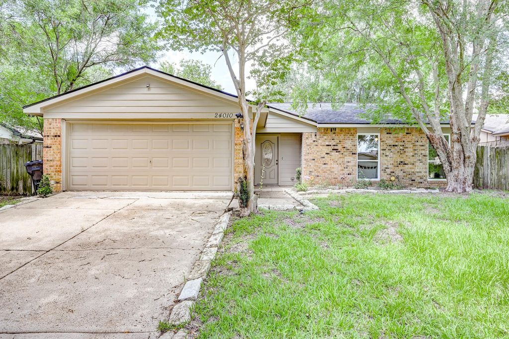 24010 Palo Dura Drive, Hockley, TX 77447