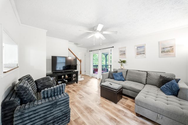 20 Forest Drive, Travelers Rest, SC 29690