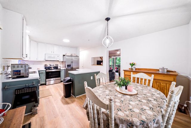 20 Forest Drive, Travelers Rest, SC 29690