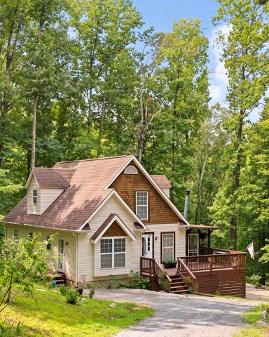 20 Forest Drive, Travelers Rest, SC 29690